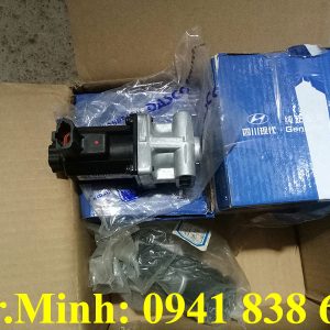 Alternative view of Rơ Le Cài Cầu Hyundai Xcient